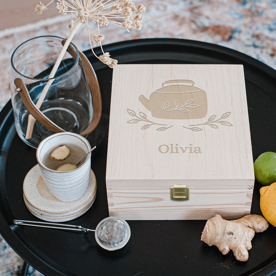 Muttertagsgeschenk für Oma - Teebox mit Gravur